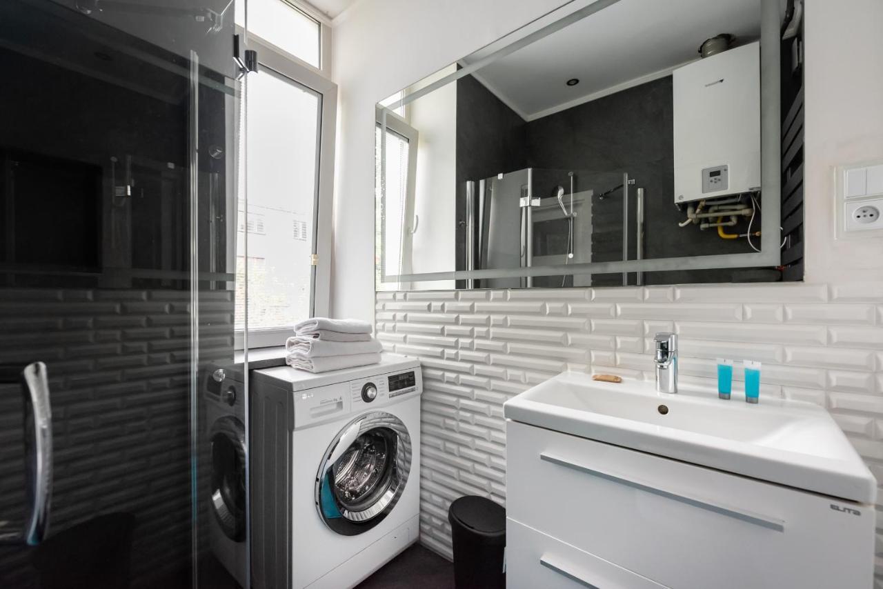 Glogowa Bricks Apartment 바르샤바 외부 사진